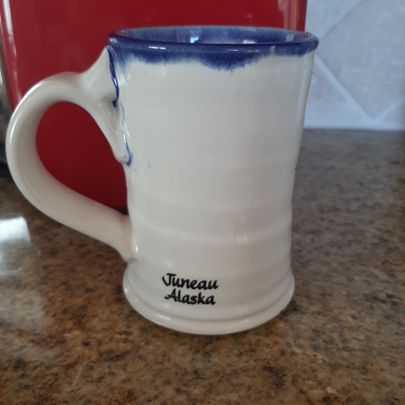 SOUVENIER JUNEAU ALASKA MUG - Picture 5 of 9